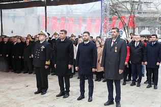 KÂĞITHANE’DE ÇANAKKALE ZAFERİ’NİN 111. YILI ANILDI